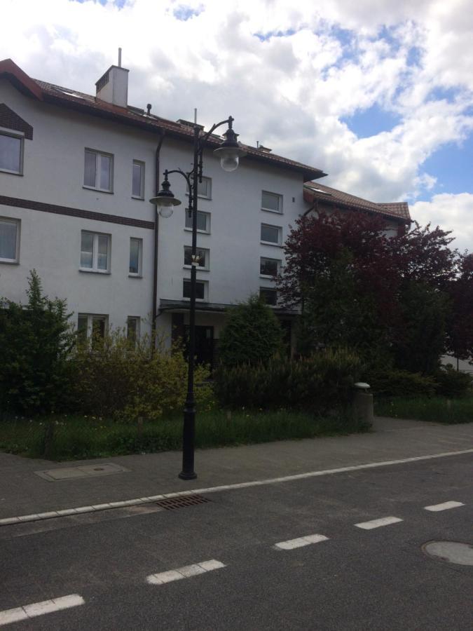 Apartament Przystan W Ustce - 120 M2 - 200 M Od Plazy Mickiewicza 2 Ustka Eksteriør billede