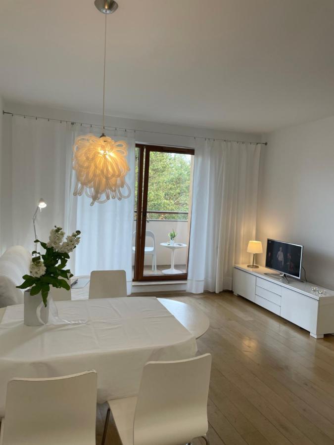 Apartament Przystan W Ustce - 120 M2 - 200 M Od Plazy Mickiewicza 2 Ustka Eksteriør billede