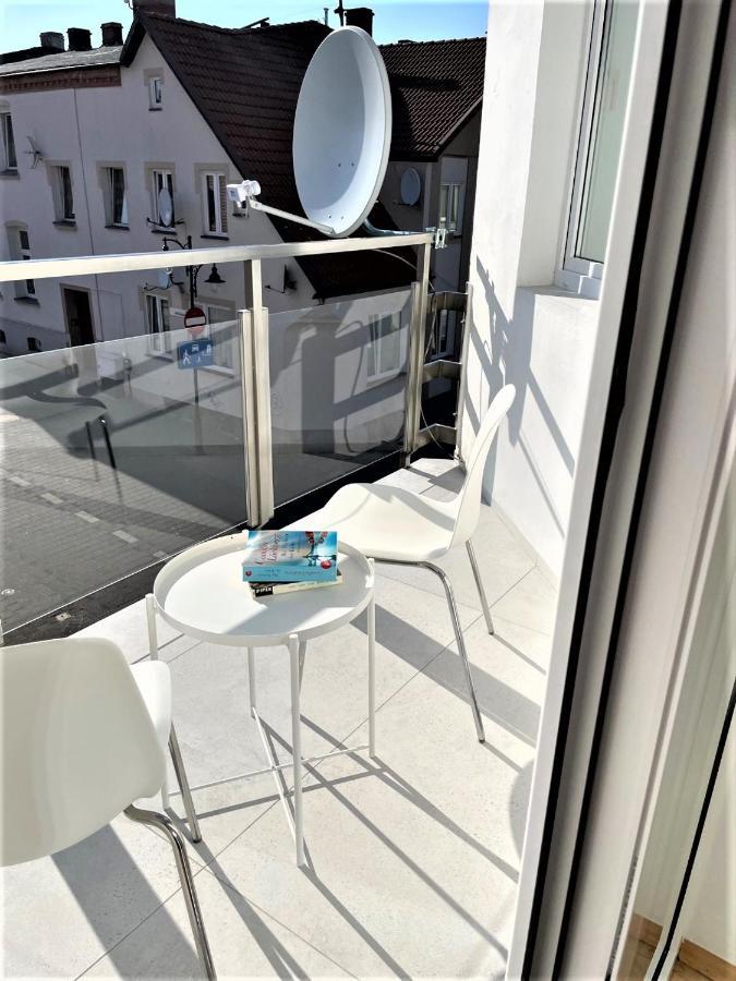 Apartament Przystan W Ustce - 120 M2 - 200 M Od Plazy Mickiewicza 2 Ustka Eksteriør billede